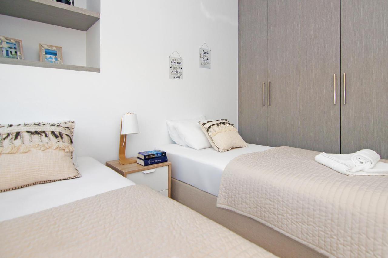 Villa Lily Protaras Ngoại thất bức ảnh