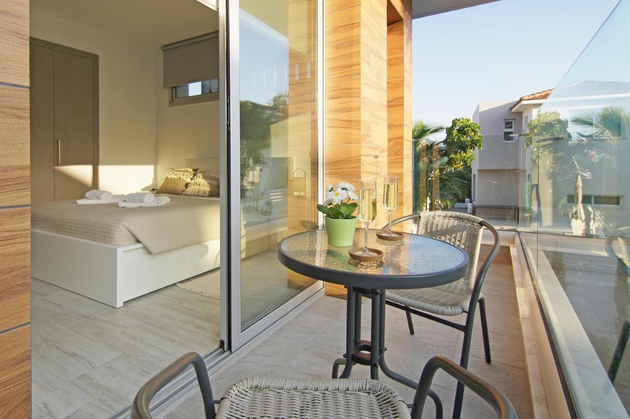 Villa Lily Protaras Ngoại thất bức ảnh