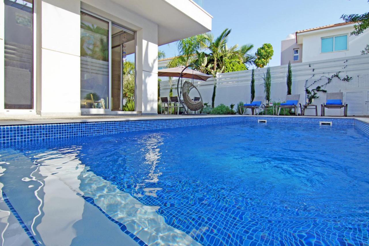 Villa Lily Protaras Ngoại thất bức ảnh