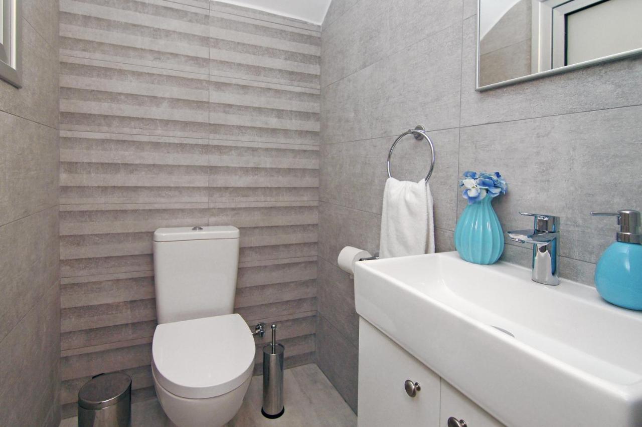 Villa Lily Protaras Ngoại thất bức ảnh